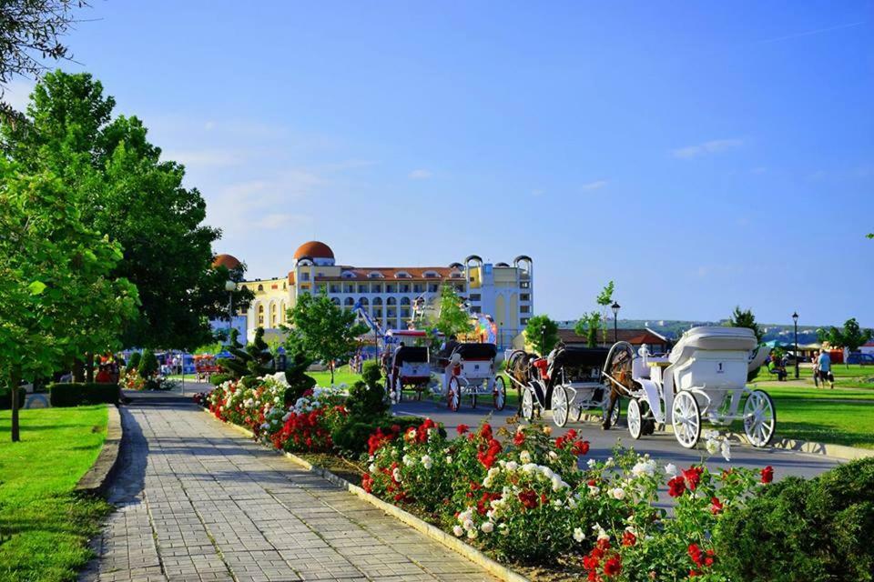 Obzor Sun Residenseアパートメント エクステリア 写真