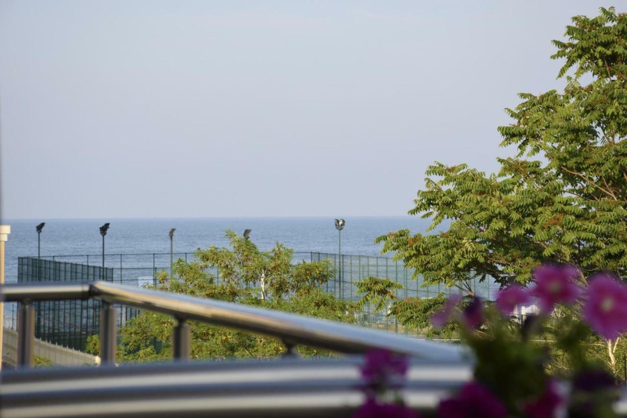 Obzor Sun Residenseアパートメント エクステリア 写真